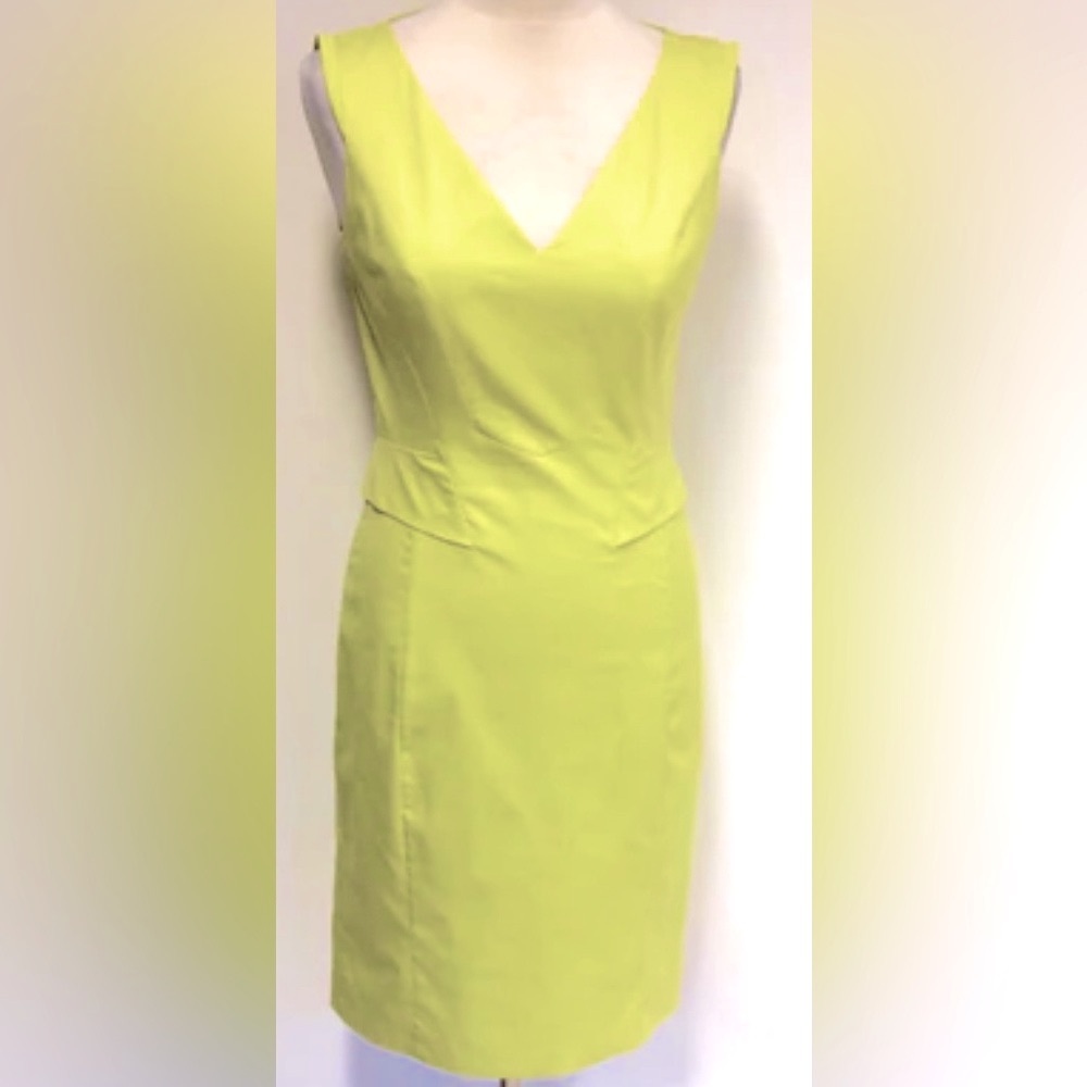 Karen Millen Chartreuse V-Neck Tailored Peplum Sheath Dress size 6